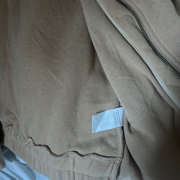 Cool jacket - Picture 3 of 4